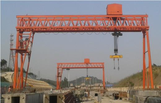 MG95/10t-33m-10m門機(jī)在開動(dòng)前要注意什么？